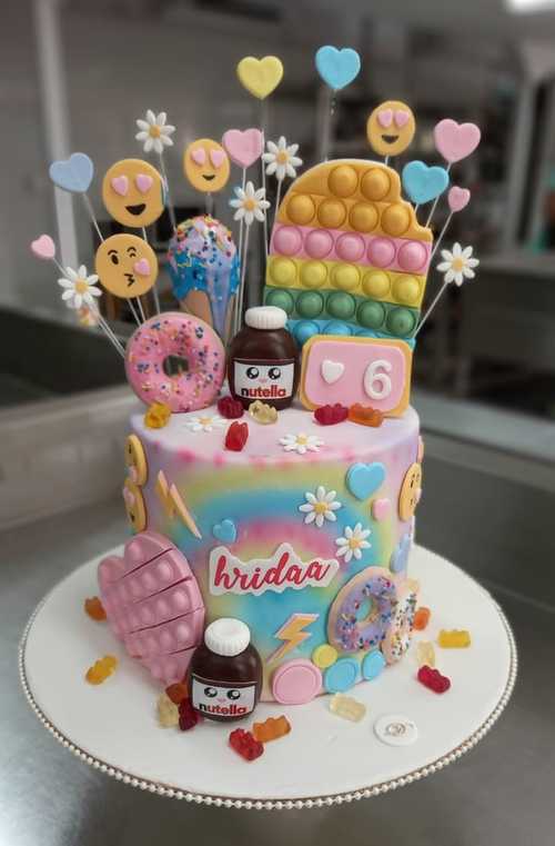 Girls-Birthday-3D-Cake-Online