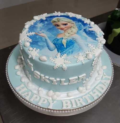 Disney Princess Theme Cake