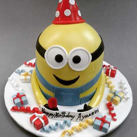 Minion-Theme-3D-Cake