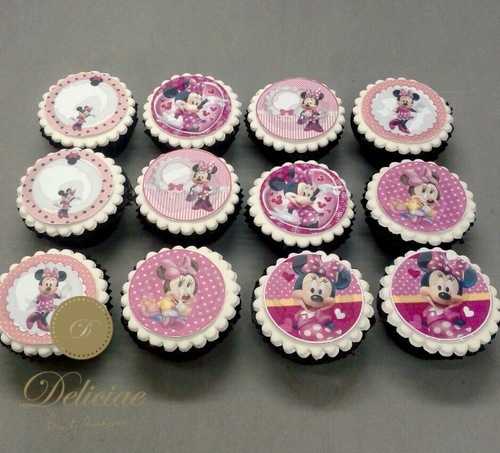 Mickey-Photo-Cupcakes