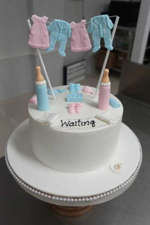 Baby-Shower-custom-cake