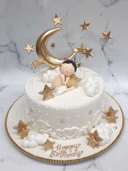 Moon-Theme-Cake