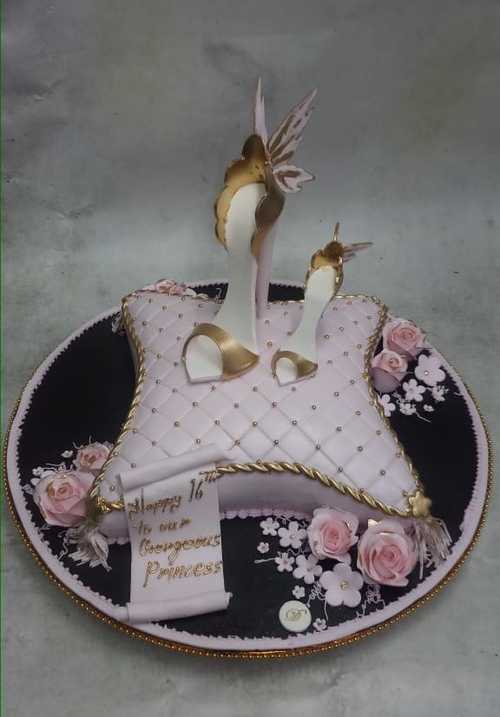 Princess Shoes Theme Cake